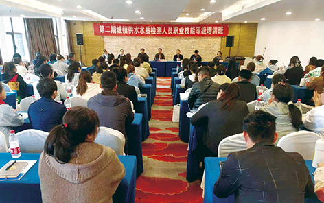 1-边  新疆.jpg