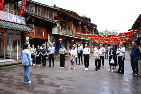 四川-02.jpg