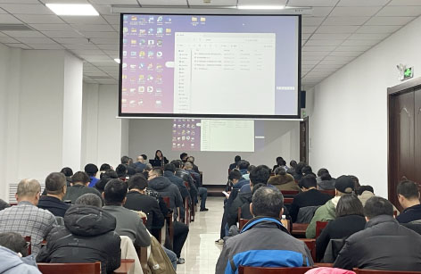 3-边  乌鲁木齐建投.jpg