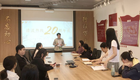2-边  桂林.jpg